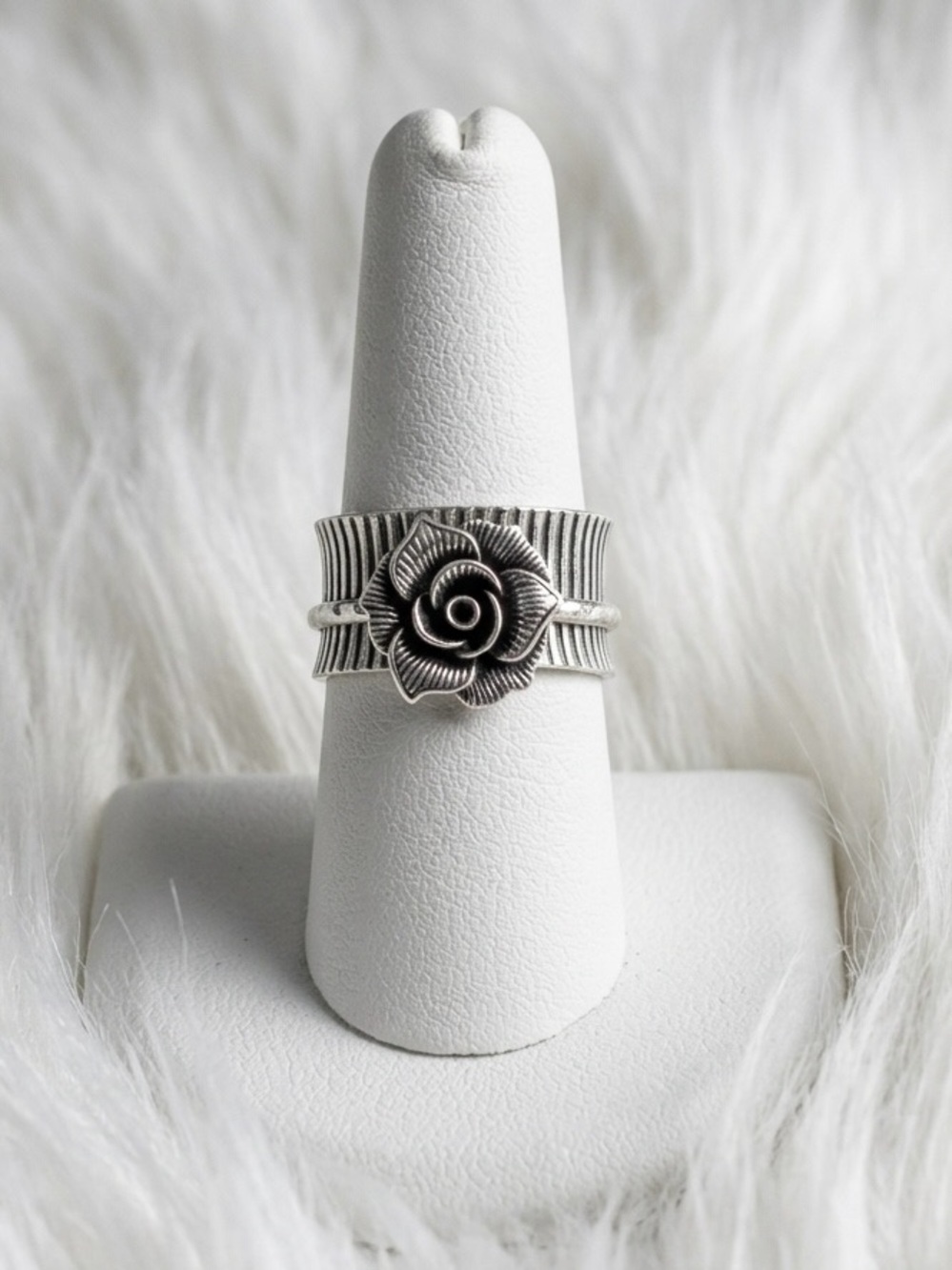 Rose flower silver fidget spinner ring, meditation, size 7
